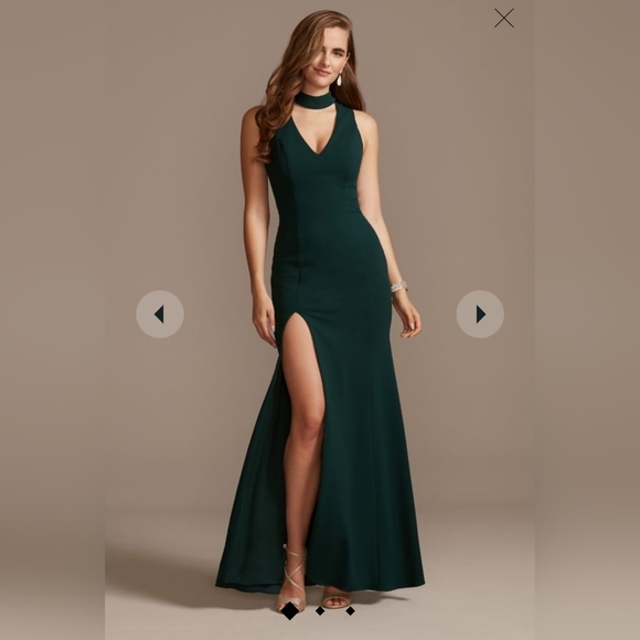 David's Bridal Forest Green Choker Tank Formal Gown, Size 10, Fit and Flare Slit - Picture 1 of 3
